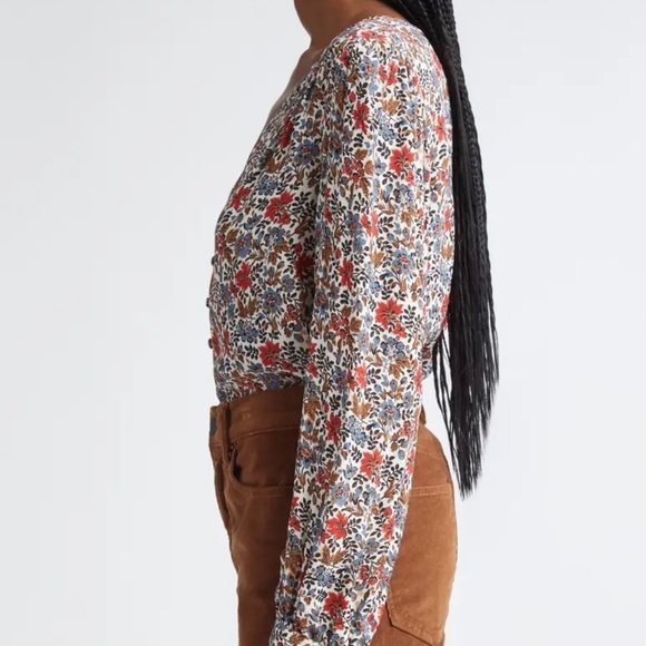 Sura Floral Top NWOT - Picture 4 of 10